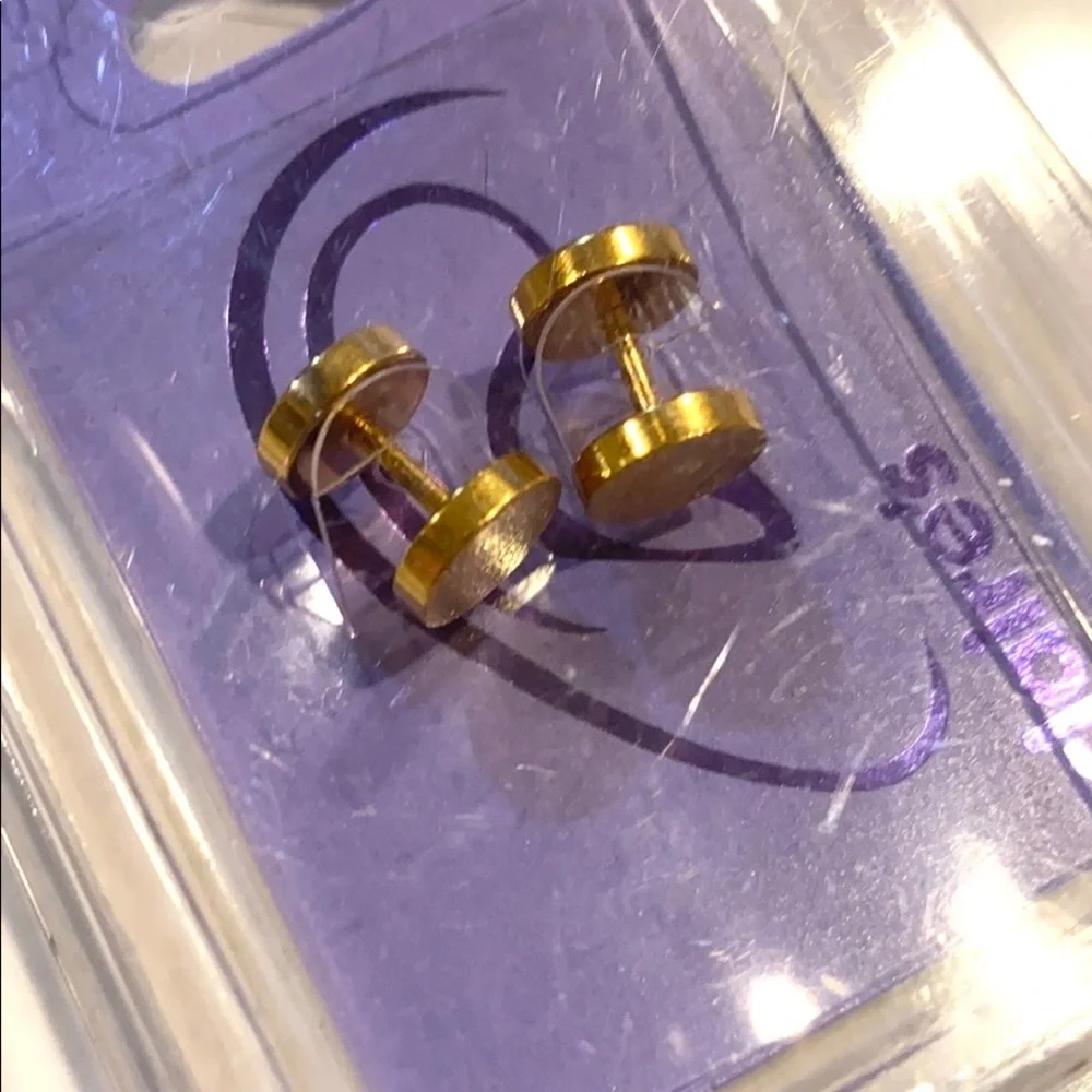 Claire’s‎ 18G Gold Textured Faux Ear Plugs, NIB
